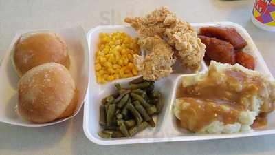 Hartz Chicken Buffet