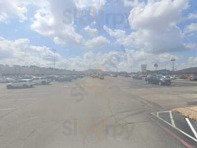 Hartz Chicken Buffet