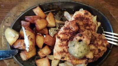 Applebee's Grill + Bar