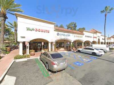 Mags Donuts & Bakery
