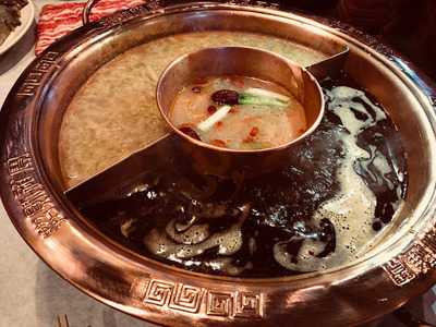 Time Flies Restaurant & Bar