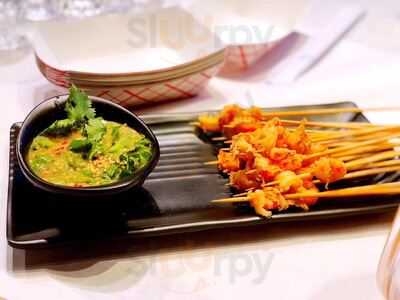 Time Flies Restaurant & Bar