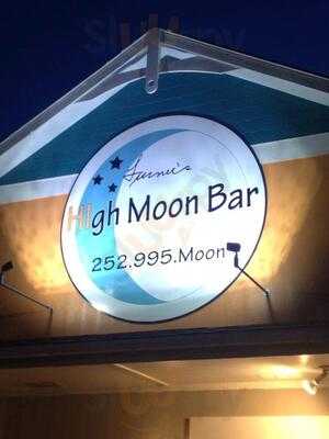 Turner's High Moon Bar
