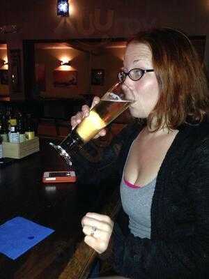 Turner's High Moon Bar