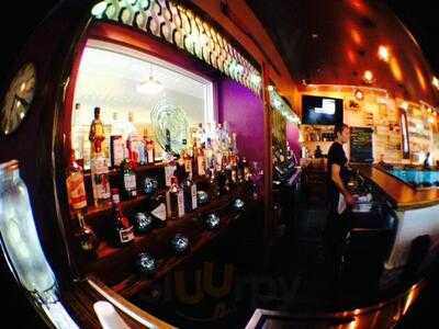 Turner's High Moon Bar