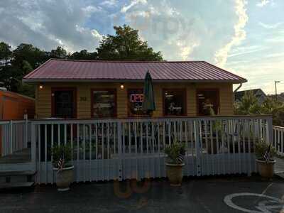 Garden Deli & Pizzeria