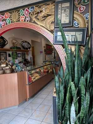 Red Dragons Chinese Restaurant