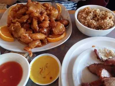 Red Dragons Chinese Restaurant