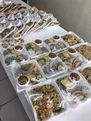 Tan Hoang Huong Food To Go