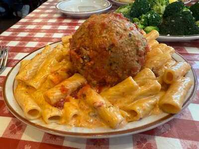 Filippi's Pizza Grotto Napa