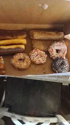 Bosa Donuts