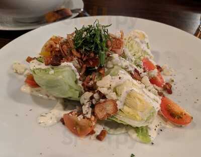 Citizen Bar & Kitchen