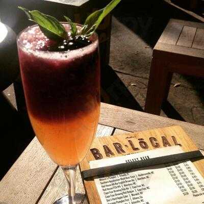 Bar Local Pub And Pizzeria