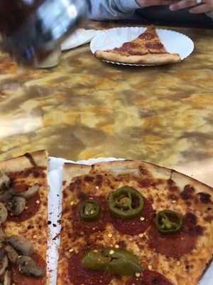 Pizza Hut / Wingstreet