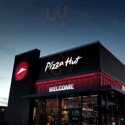 Pizza Hut / Wingstreet