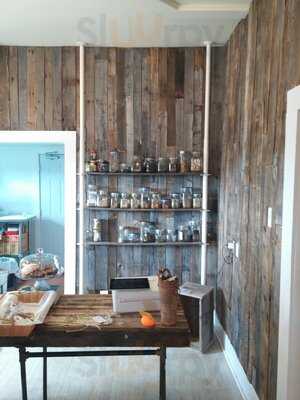 Zola Bean Leaf Spice