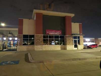 Zoner's Pizza, Wings & Waffles - Katy