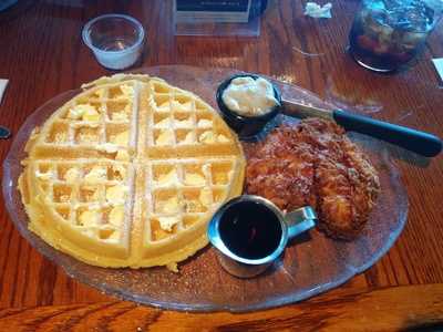 Jorge's Chicken & Waffles