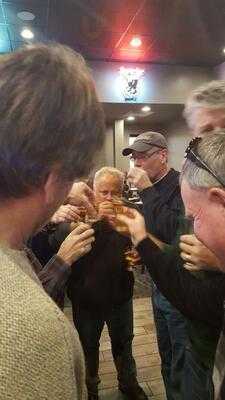 Mick's All American Pub