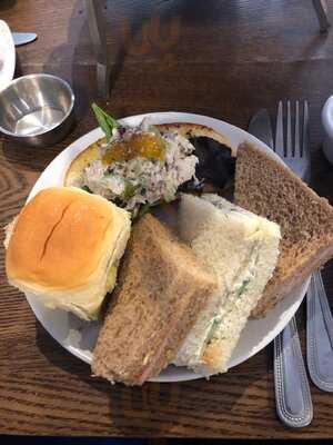 Piccadilly Coffee & Tea House