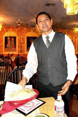 Delhi Palace Cuisine Of India