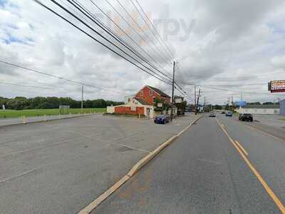 Villa Nova Sportsbar & Grill