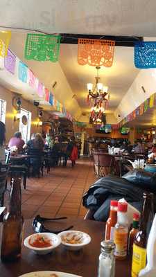 El Puente Mexican Restaurant