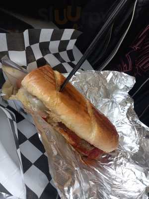 Yeti Frozen Yogurt & Cafe