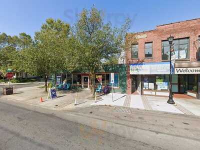 Yeti Frozen Yogurt & Cafe