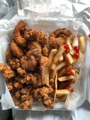 Moby's Fish & Chicken