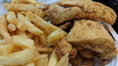 Moby's Fish & Chicken