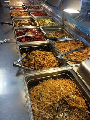 Lucky Express Fast Food Buffet