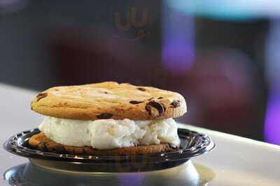 Jalsa Ice Cream & Bakery