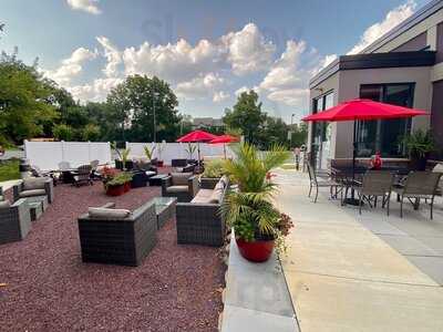 Red Pin Bar And Gril