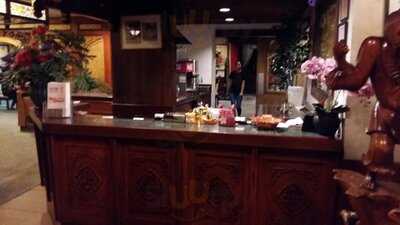 Chef Lee's Mandarin House