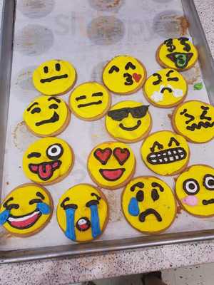 Great American Cookies