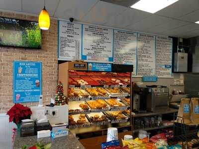 Round Bagels & Donuts