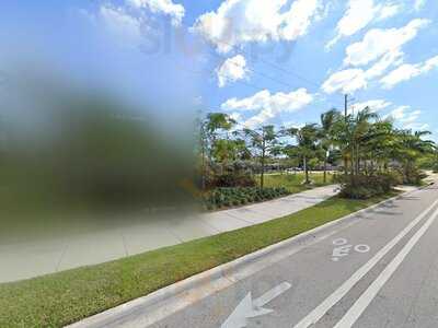 El Hueco Ceviches & Mariscos