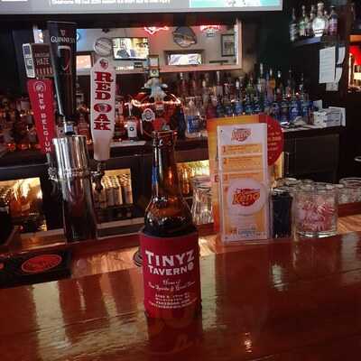 Tinyz Tavern
