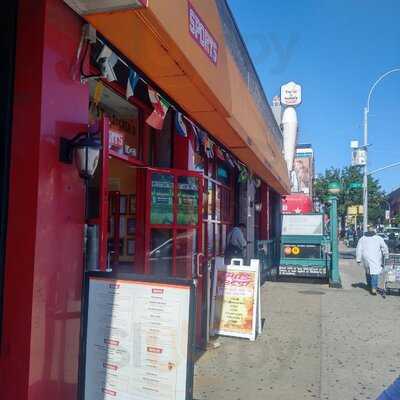 Twist And Smash'd Sports