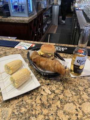 Twist And Smash'd Sports