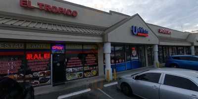 El Tropico 1 Restaurant