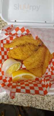 Santorini's Grill N Bakery