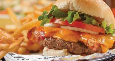 P.j. Whelihan's Pub + Restaurant - Lancaster