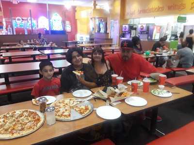 Peter Piper Pizza