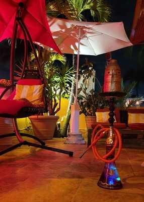 Red Buddha Bar & Hookah Lounge
