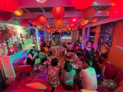 Red Buddha Bar & Hookah Lounge