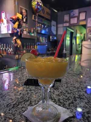 Cactus Willy's Bar & Grill