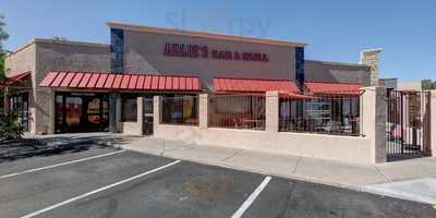 Arlie's Bar & Grill