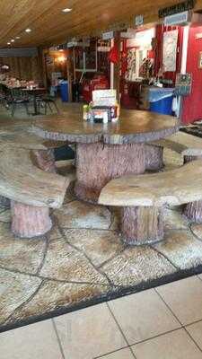 Andy's Hawg Wild Bar-b-que